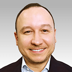 Александр Константинов